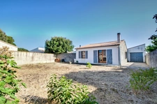 Maison à vendre 3 pièces, opportunité rare à Sainte-Marie-de-Ré, La Noue : maison à fort potentiel, idéalement située au calme, à proximité des commerces et des plages