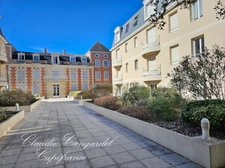 APPARTEMENT 3 PIÈCES AU CŒUR D’UNE RÉSIDENCE DE STANDING AVEC PISCINE, DANS UN ÉCRIN DE VERDURE AUX PORTES DE LA ROCHELLE