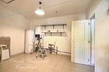 Maison à vendre de 217 m² au calme, sur plus de 2 100 m² de parcelle, à 7 min de Châtelaillon-Plage
