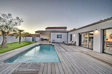 Dpt Charente Maritime (17), for sale near LA ROCHELLE house P7 of 153.7 m² - Land of 568.00 m² - Single storey