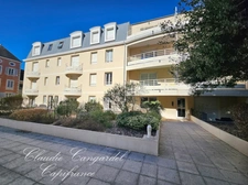 APPARTEMENT 3 PIÈCES AU CŒUR D’UNE RÉSIDENCE DE STANDING AVEC PISCINE, DANS UN ÉCRIN DE VERDURE AUX PORTES DE LA ROCHELLE