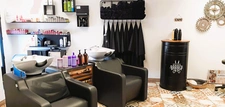 Fonds de commerce à vendre  Salon de coiffure - AGDE - Excellent CA - 