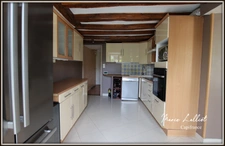 Dpt Loiret (45), à vendre PITHIVIERS immeuble, Appartement 3ch, studio en RDC, parling, jardin clos