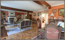 House for sale, 12 rooms, large living room, 6 bedrooms, tennis court, woods, stream