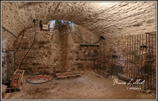 Dpt Loiret (45), à vendre YEVRE LE CHATEL maison 7p, 220m² sup. utile, 4 chambres, dépendances, garages