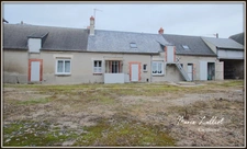 Maison à vendre GRENEVILLE EN BEAUCE (45), corps de ferme, 2 chambres, grange