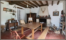 Dpt Loiret (45), à vendre YEVRE LE CHATEL maison 7p, 220m² sup. utile, 4 chambres, dépendances, garages
