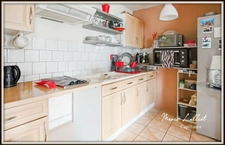 Immeuble de Rapport à vendre PUISEAUX (45), 2 Studios, 2 F2, Garages indépendants