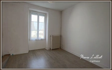 Dpt Loiret (45), à vendre coeur de ville PUISEAUX, 191m², 5 chambres, cour, pierres, poutres, tomettes