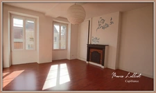Dpt Loiret (45), à vendre coeur de ville PUISEAUX, 191m², 5 chambres, cour, pierres, poutres, tomettes