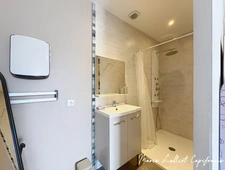 Maison à vendre 7 pièces YEVRE LA VILLE (45), Propriété en Pierres apparentes, 5 chambres, Grange, Piscinable, Grand séjour.