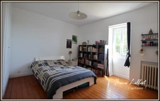 House for sale 11 rooms PITHIVIERS (45), 265m², 5 bedrooms, living room 45m², swimming pool, garage, wooded park of 2500m², basement