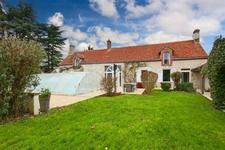 Property Exposed stones, 242m², 5 bedrooms, Children's dormitory and mezzanine, Loiret, Swimming pool, Jacuzzi, Tennis court, Garage, Car Port