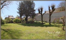 House for sale 11 rooms PITHIVIERS (45), 265m², 5 bedrooms, living room 45m², swimming pool, garage, wooded park of 2500m², basement