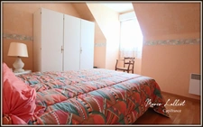 Maison à vendre 10 pièces PITHIVIERS LE VIEIL (45), 6 chambres, Garage, Jardin Clos, Plain Pied, PAC réversible.