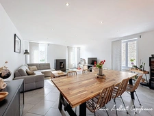 Maison à vendre 7 pièces YEVRE LA VILLE (45), Propriété en Pierres apparentes, 5 chambres, Grange, Piscinable, Grand séjour.