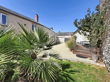 Maison à vendre 8 pièces ESCRENNES (45), 250m², 2 Granges, 4 chambres et +