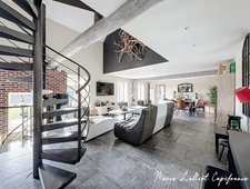 Maison à vendre 7 pièces Chartres,(28), 250m² hab, Grand Séjour de 60m², 5 chambres, 3 salles d'eau, 3 Garages