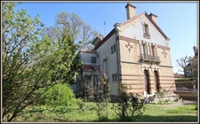Maison à vendre 8 pièces, 167m², Pithiviers Centre, garages, 6 chambres