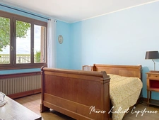 Maison à vendre 6 pièces, 171m², Le Malesherbois, 5 chambres, plain pied, monte charge, 2 garages, au calme