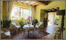 Dpt  (45) à vendre, maison 9p, Puiseaux, 178m² env., caves, grange, dépendances, 4 chambres
