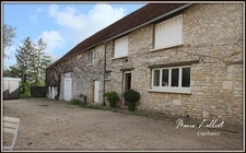 Dpt Loiret (45), à vendre YEVRE LE CHATEL maison 7p, 220m² sup. utile, 4 chambres, dépendances, garages