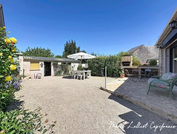 Maison à vendre 5 pièces PITHIVIERS (45), 4 chambres, 2 salle d'eau, PAC.