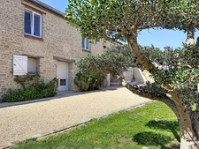 Maison à vendre 8 pièces ESCRENNES (45), 250m², 2 Granges, 4 chambres et +