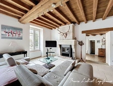 Maison à vendre 8 pièces ESCRENNES (45), 250m², 2 Granges, 4 chambres et +