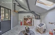 OULLINS – LOFT 180 M² – 3 SUITES & TERRASSE 