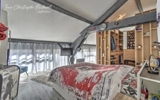 OULLINS – LOFT 180 M² – 3 SUITES & TERRASSE 