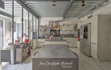 OULLINS – LOFT 180 M² – 3 SUITES & TERRASSE 