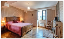 Maison 2 chambres + grange REBENACQ (64)