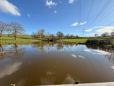 Etang avec terrain à vendre  SAINT LAURENT D'ANDENAY (71)