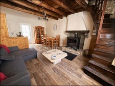 Maison à vendre 7 pièces  (71)