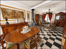 Maison à vendre 7 pièces  (71)