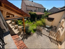 Maison à vendre 7 pièces  (71)