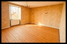 Maison à vendre 10 pièces  (71)