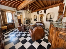Maison à vendre 7 pièces  (71)