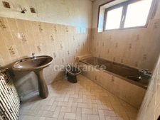 Maison à vendre 10 pièces  (71)