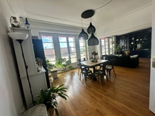 SUPERBE APPARTEMENT HAUSSMANNIEN DE CARACTERE