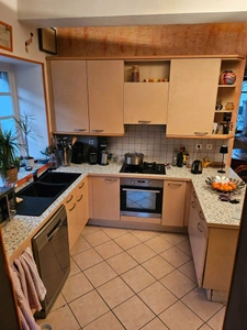 MAISON DE VILLAGE DE 148 M2 TYPE 7 A RENOVER