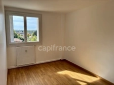 Appartement FRANCHEVILLE 5 pièces, 3 chambres (possibilité 4), proche des commerces, des bus, des écoles...