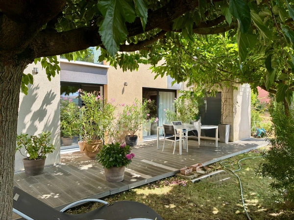 Maison 6 pièces à vendre 6 à SAINT-PIERRE-LA-PALUD,