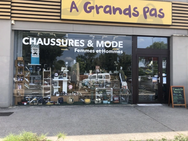 Fonds de commerce Chaussures et Accessoires Rond Point Montparnasse FAVEROLLES SUR CHER (41)