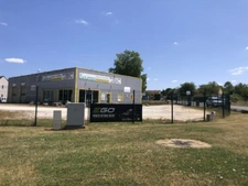 Local d'activité avec fort potentiel à SAINT GEORGES SUR CHER (41)