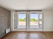 DERNIER ÉTAGE T4 (3 chambres) AVEC TERRASSE DE 65 M²