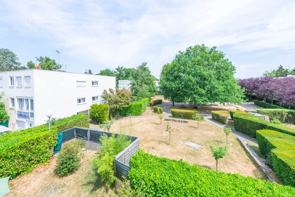 Maison de ville 5 pièces – 101 m² – Jardin sans vis-à-vis – Coignières