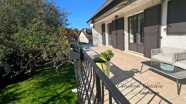  Appartement / Maison T4 avec Grand Jardin et Terrasse