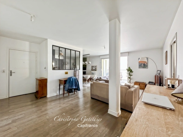 Appartement de prestige 136 m² – 5 chambres – Résidence 2022 – Bellevue – Gare à pied – Terrasse/Balcon – Double parking